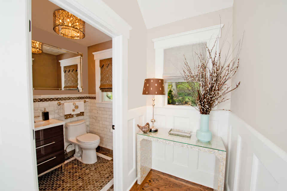 Gold Tiled Bathroom Interior Design